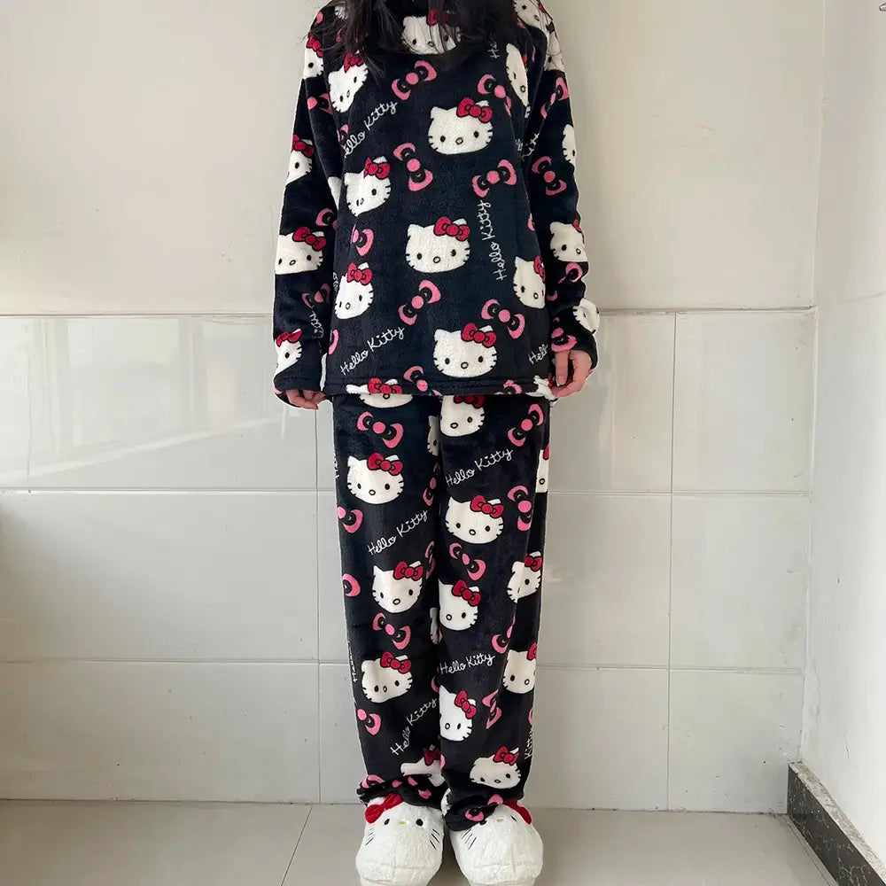 Pijama Feminino Hello Kitty Peluciado Conjunto To Com Sono Pijamas