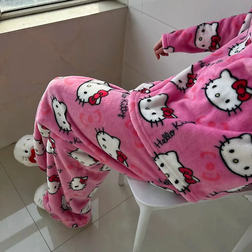 Pijama Feminino Hello Kitty Peluciado Conjunto To Com Sono Pijamas