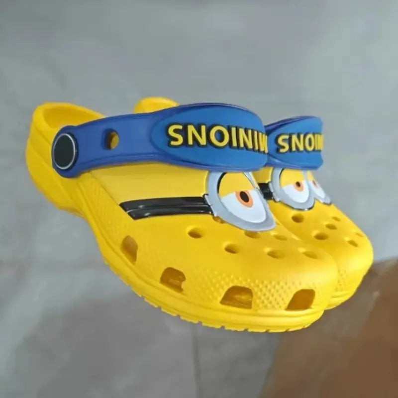 Sandalia Minions To Com Sono Pijamas