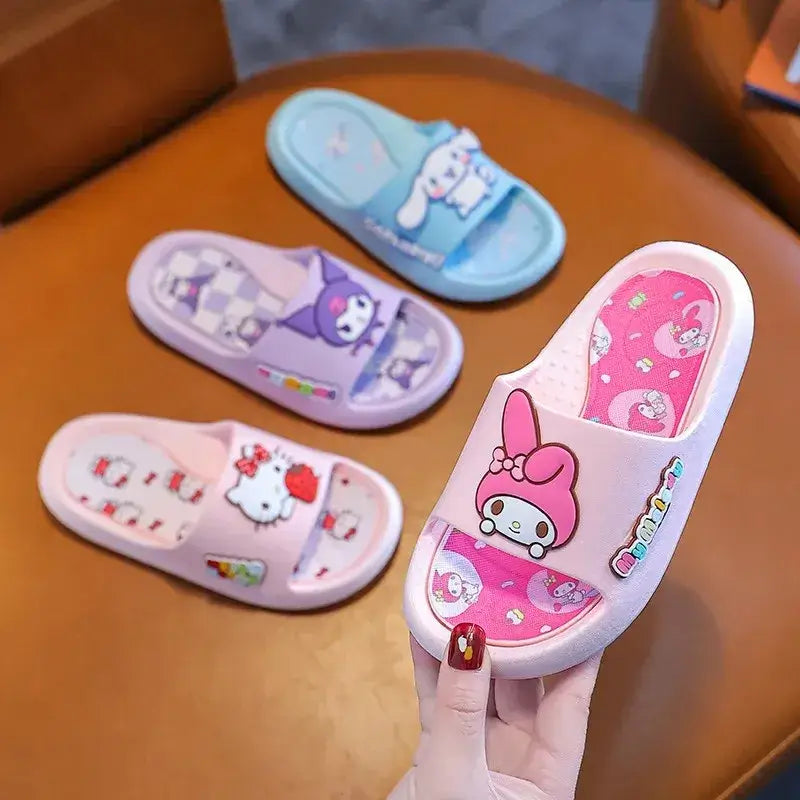 Chinelo Hello Kitty Love