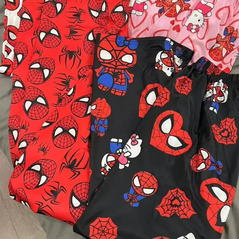 Calca_Homem-Aranha_e_Hello_Kitty_Pijama_To_Com_Sono_Pijamas