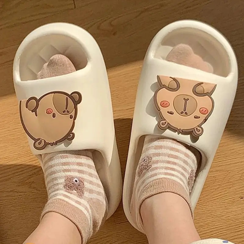 Chinelo Capivara tO COM SONO PIJAMAS