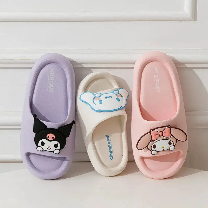 Chinelo Nuvem Hello Kitty TO Com Sono Pijamas