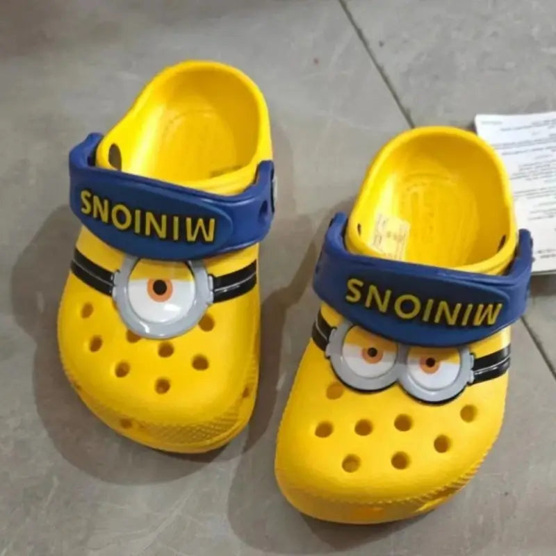 Sandalia Minions To Com Sono Pijamas